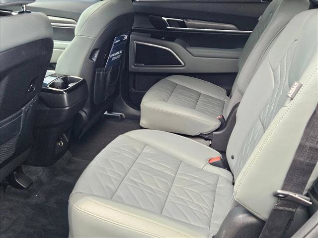 Used 2023 Kia Telluride EX X-Line AWD/4WD image 19