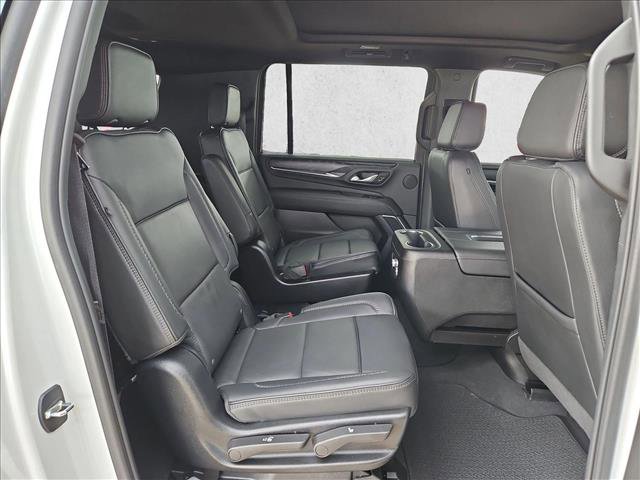 Used 2024 GMC Yukon XL Denali image 22