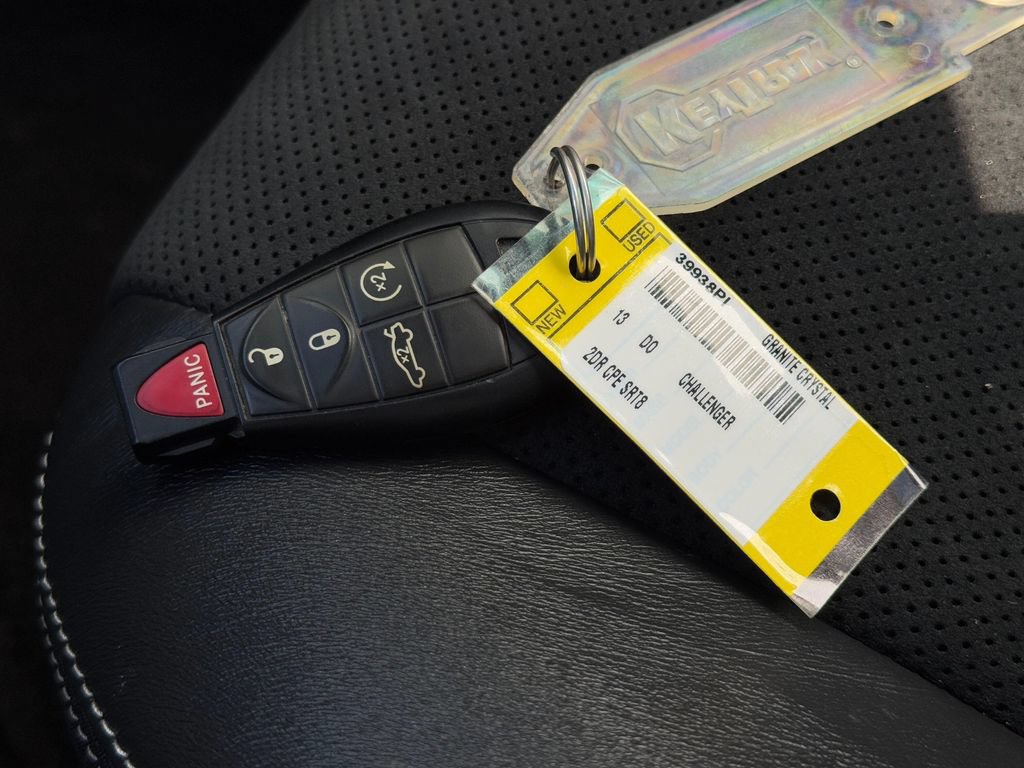 Used 2013 Dodge Challenger SRT8 w/ Harman Kardon Audio Group RWD image 33