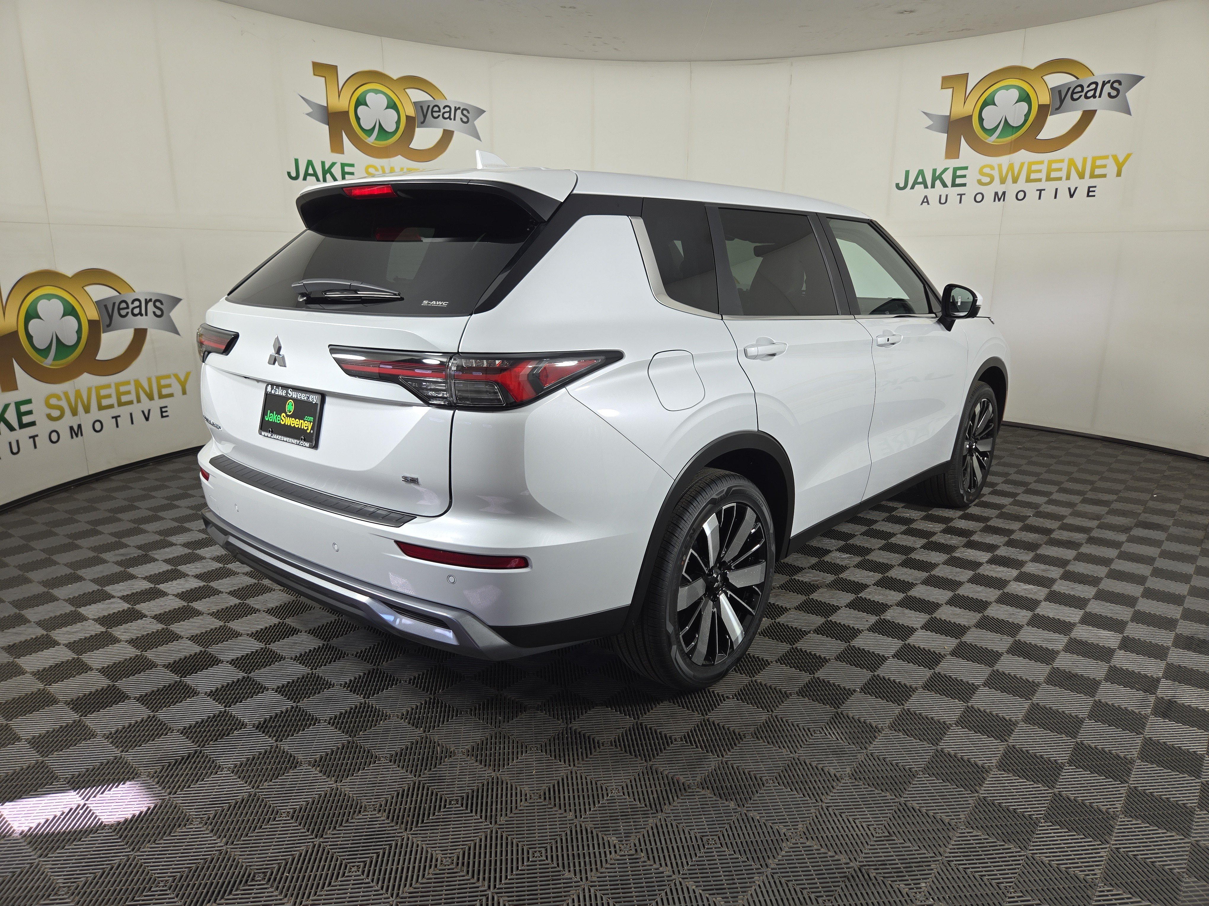 New 2026 Mitsubishi Outlander SE AWD/4WD image 7