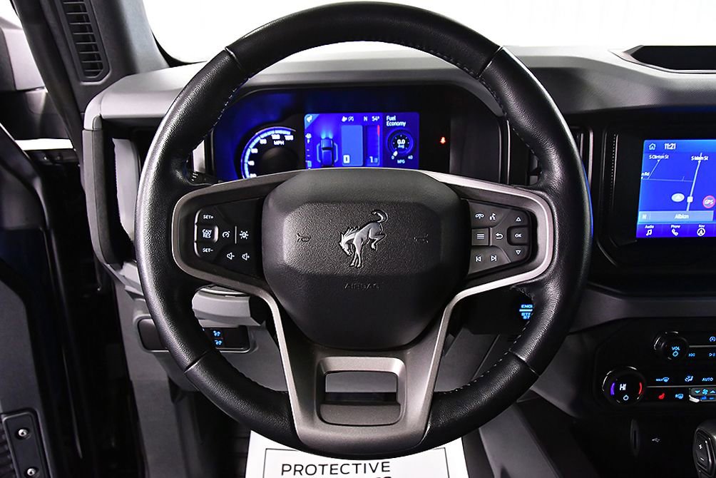 Used 2023 Ford Bronco Black Diamond image 19