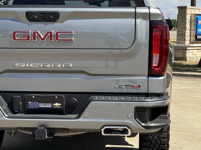 Used 2024 GMC Sierra 1500 AT4 w/ AT4 Premium Package AWD/4WD image 7