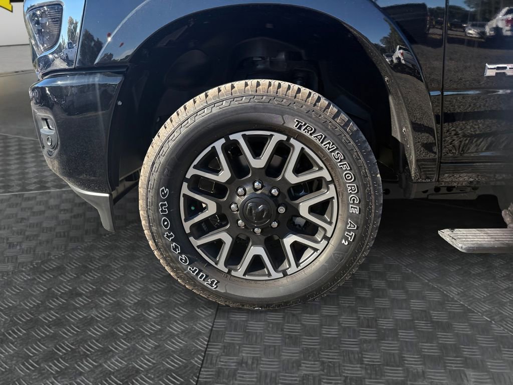 New 2025 RAM 2500 Limited image 14