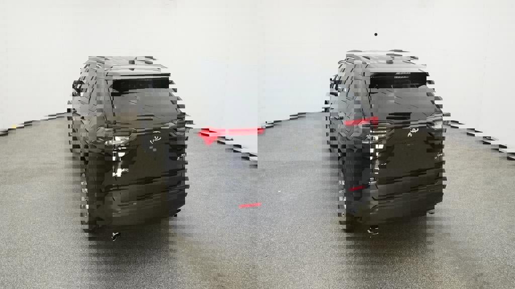 New 2025 Toyota RAV4 XLE image 39