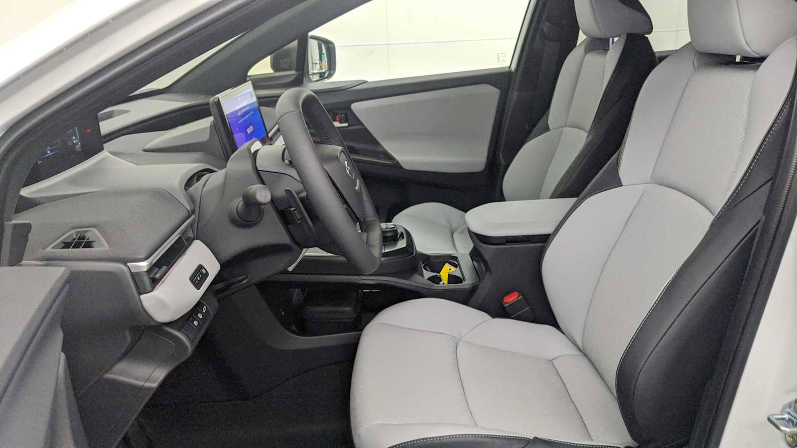 New 2026 Subaru Solterra image 14