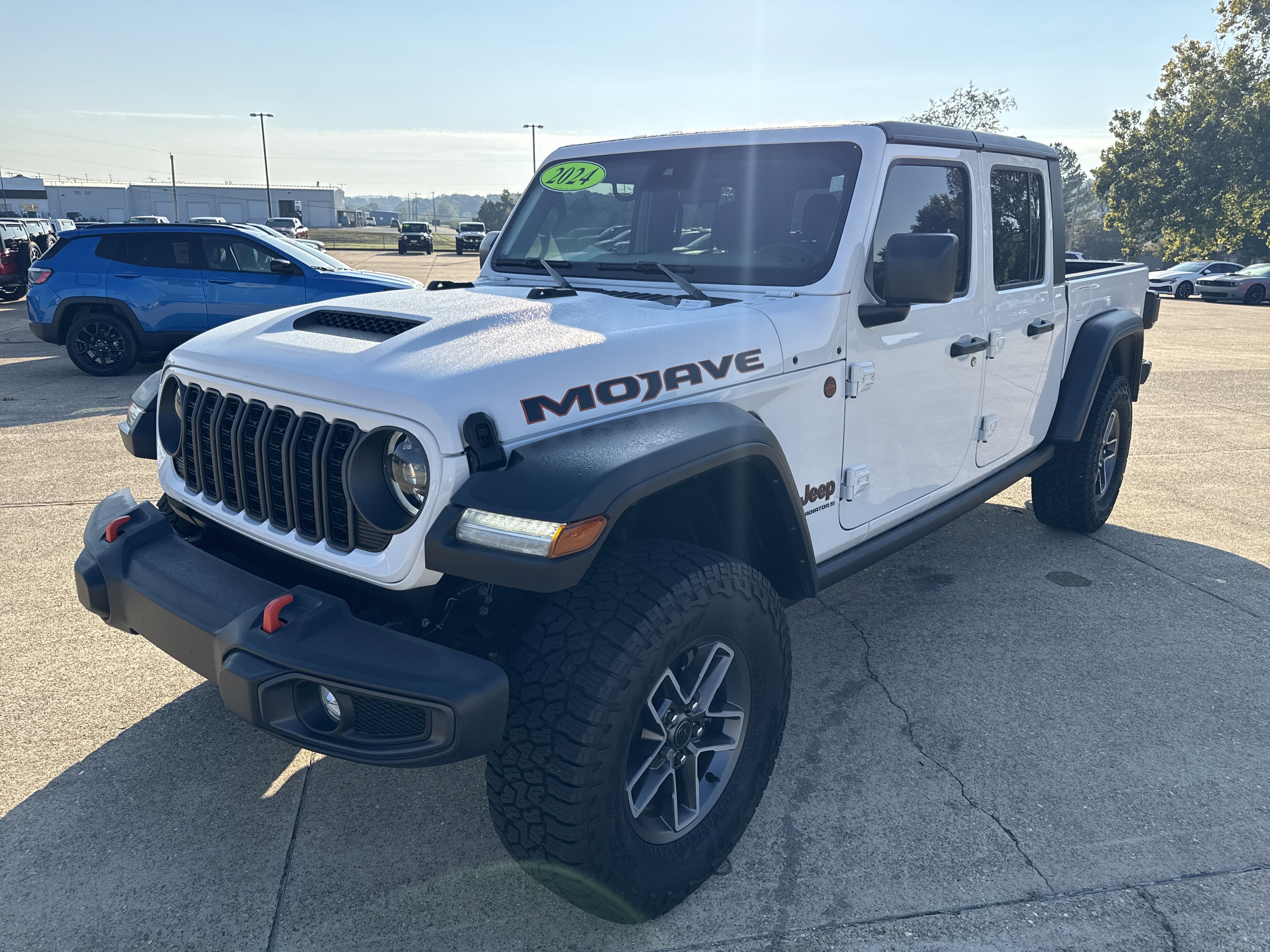 Used 2024 Jeep Gladiator Mojave w/ Safety Group image 2