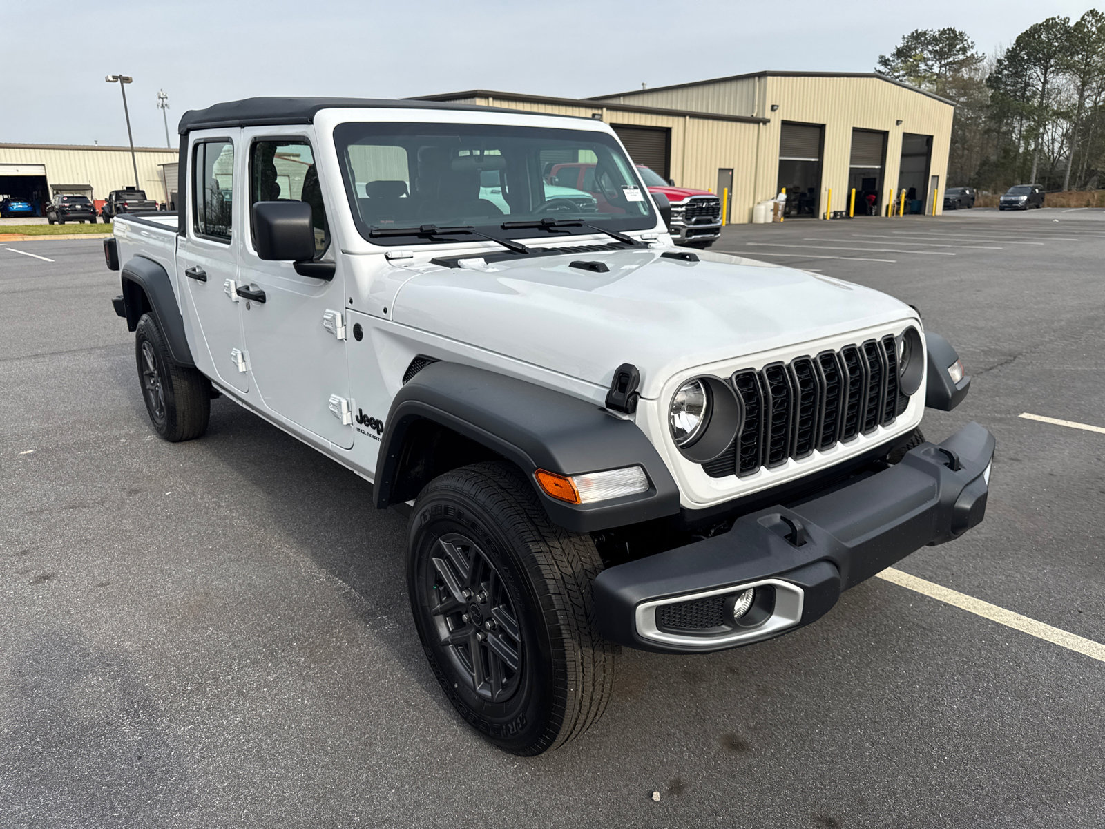 New 2026 Jeep Gladiator Sport image 3