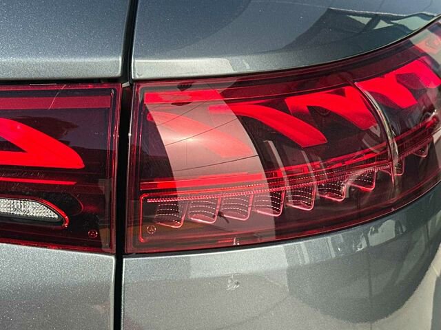 Used 2023 Mercedes-Benz EQS 450+ 4MATIC SUV image 34