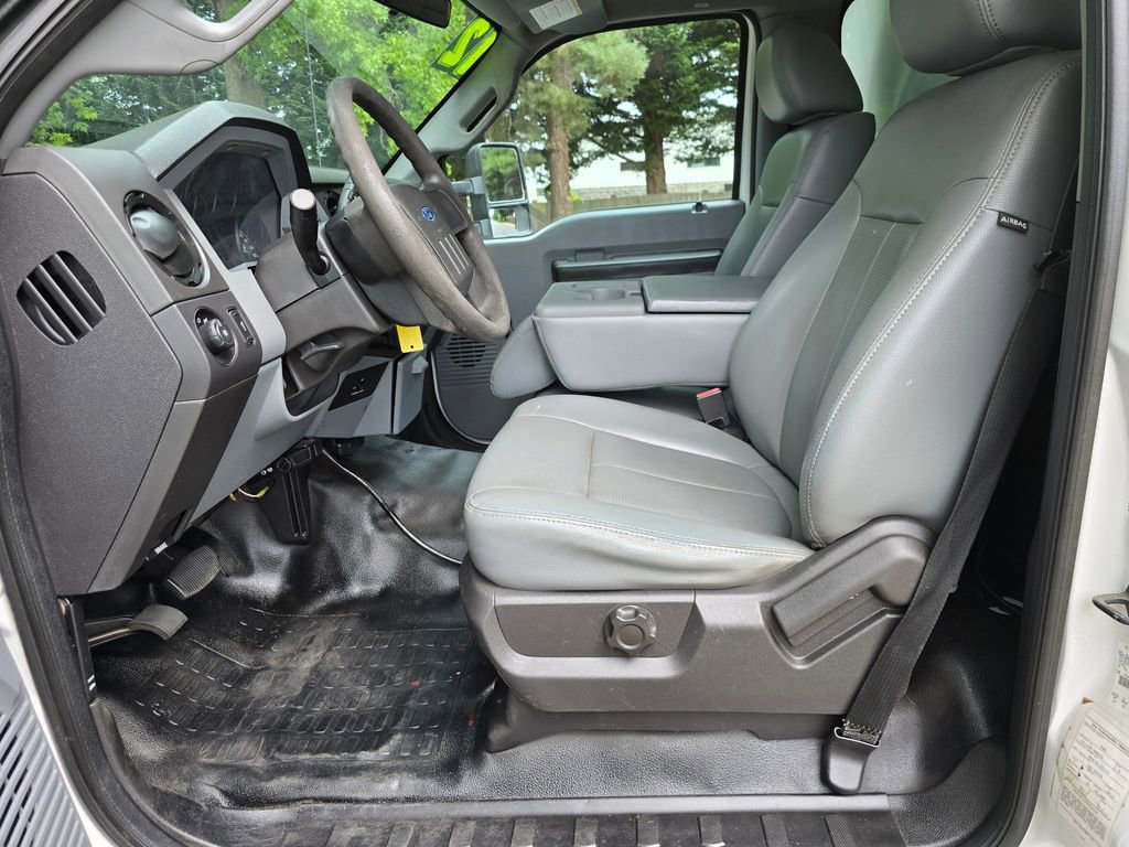 Used 2012 Ford F350 XL w/ Trailer Tow Pkg image 18