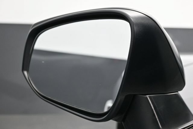 Used 2023 Toyota RAV4 LE AWD/4WD image 4