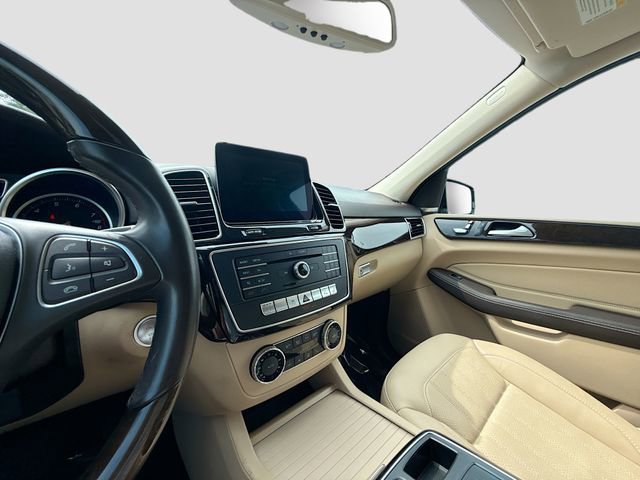 Used 2016 Mercedes-Benz GLE 350 w/ Premium Package image 26