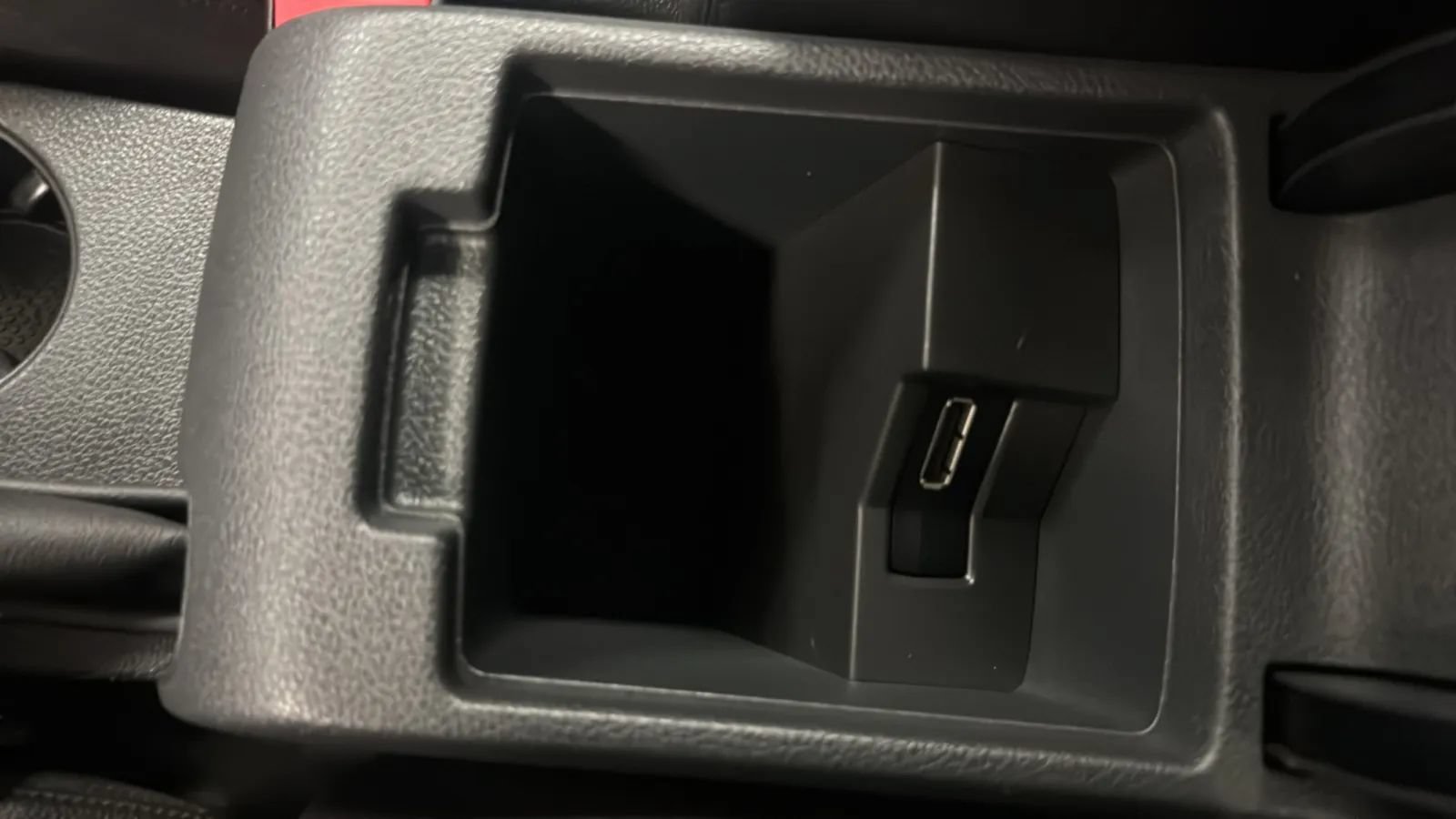 Used 2015 Volkswagen Jetta SEL FWD image 15