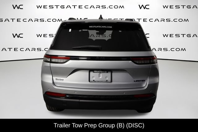 Used 2023 Jeep Grand Cherokee Limited w/ Black Appearance Package RWD image 4