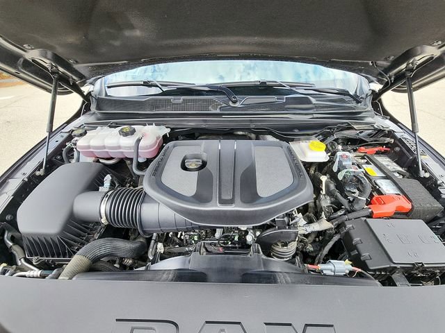 Used 2025 RAM 1500 Big Horn image 29