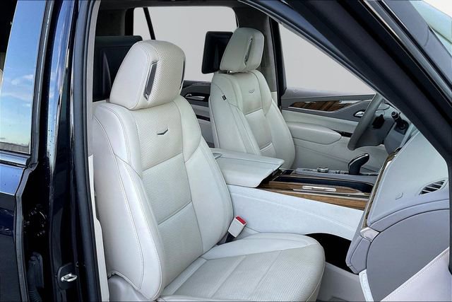 Used 2023 Cadillac Escalade Sport Platinum image 21