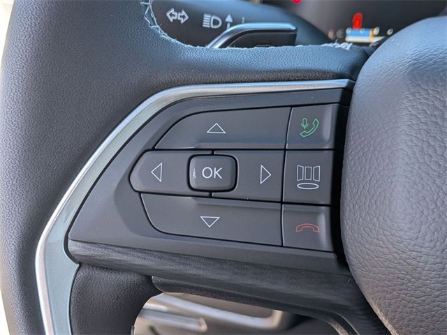 New 2025 Jeep Grand Cherokee Altitude image 20