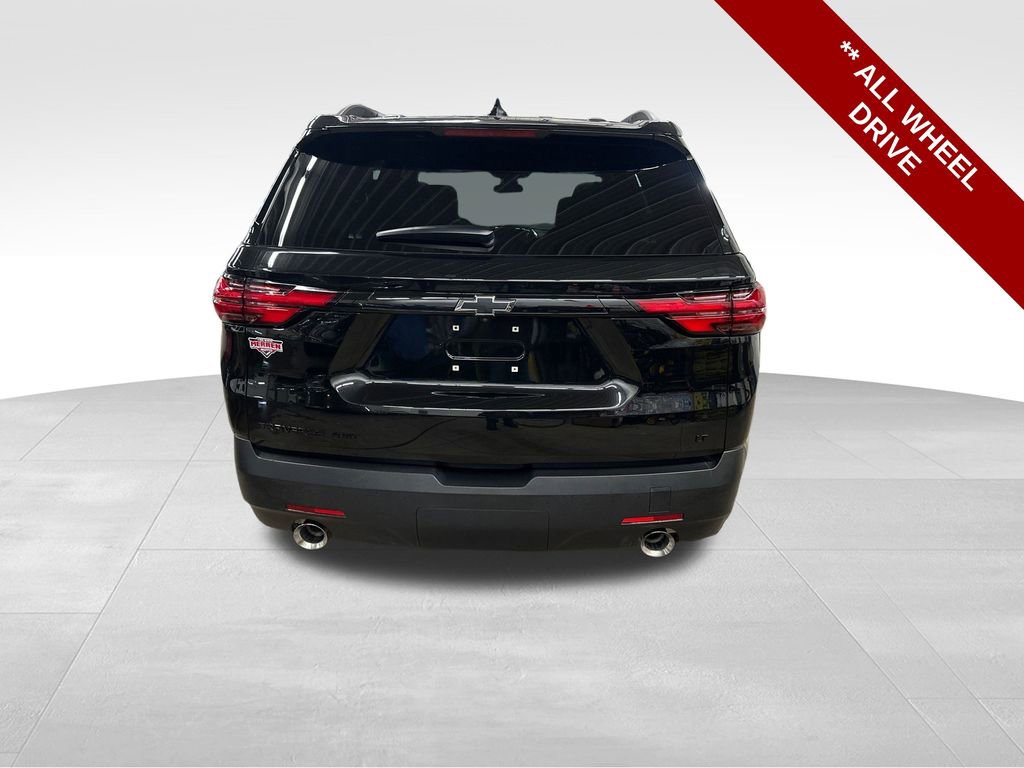 Used 2023 Chevrolet Traverse LT w/ Midnight/Sport Edition image 4