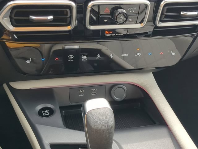 New 2026 Nissan Sentra SL w/ Floor Mat Package FWD image 23
