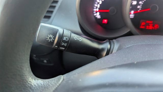 Used 2013 Kia Soul image 28