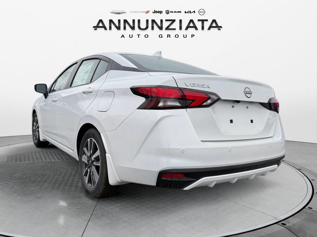 New 2025 Nissan Versa SV w/ Trunk Package FWD image 3