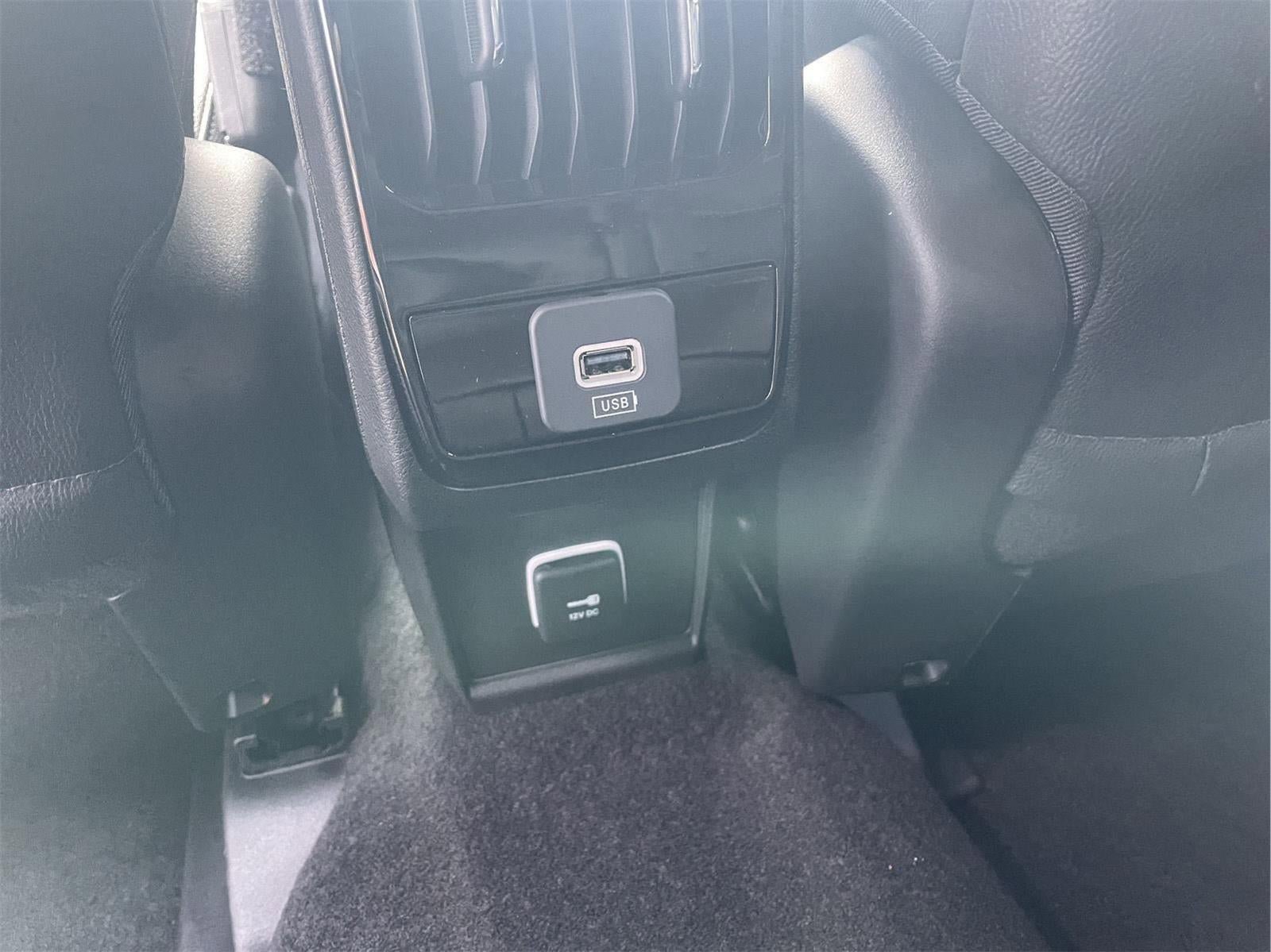 New 2026 Jeep Compass Limited image 22