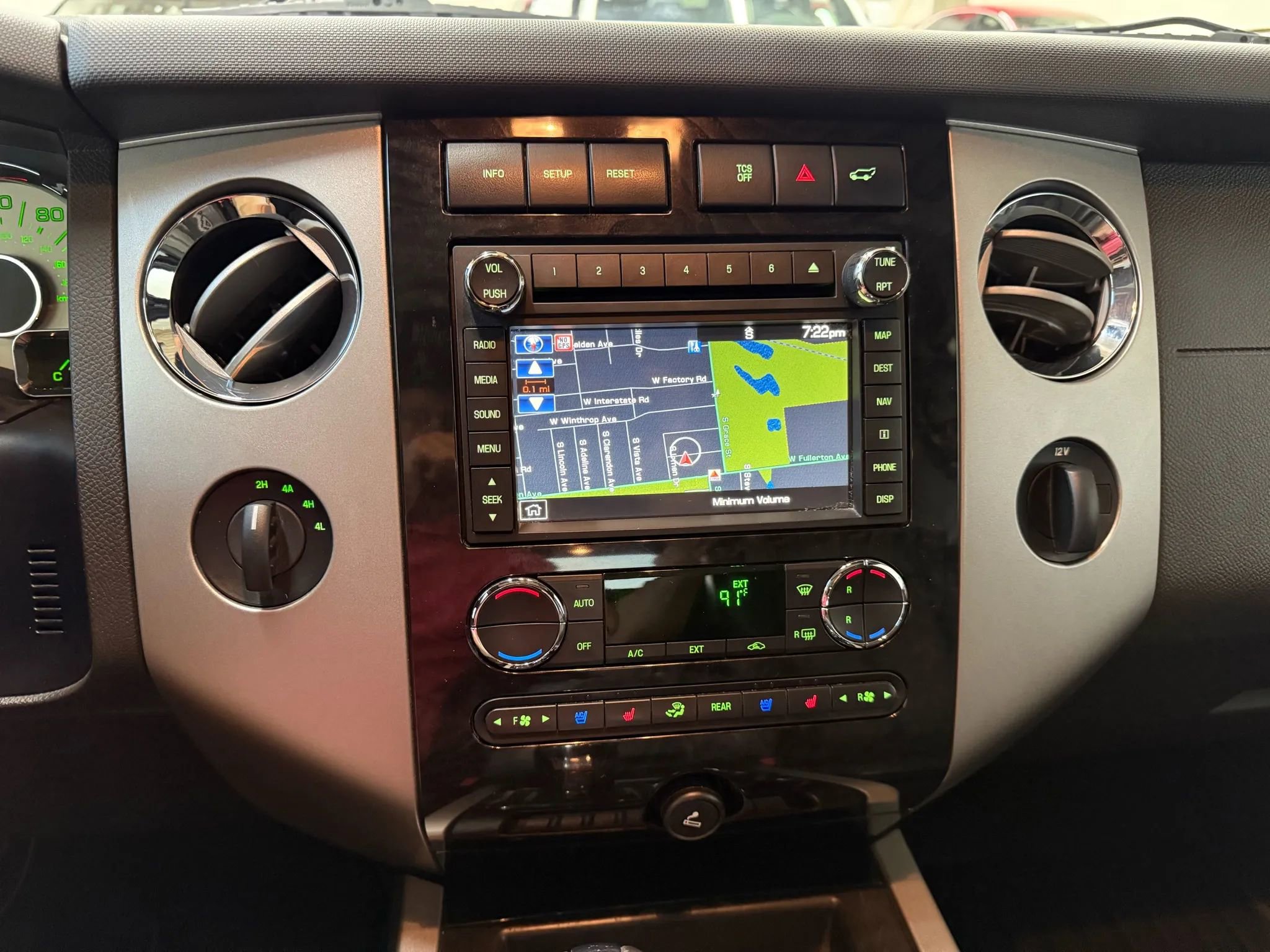 Used 2012 Ford Expedition EL Limited image 8