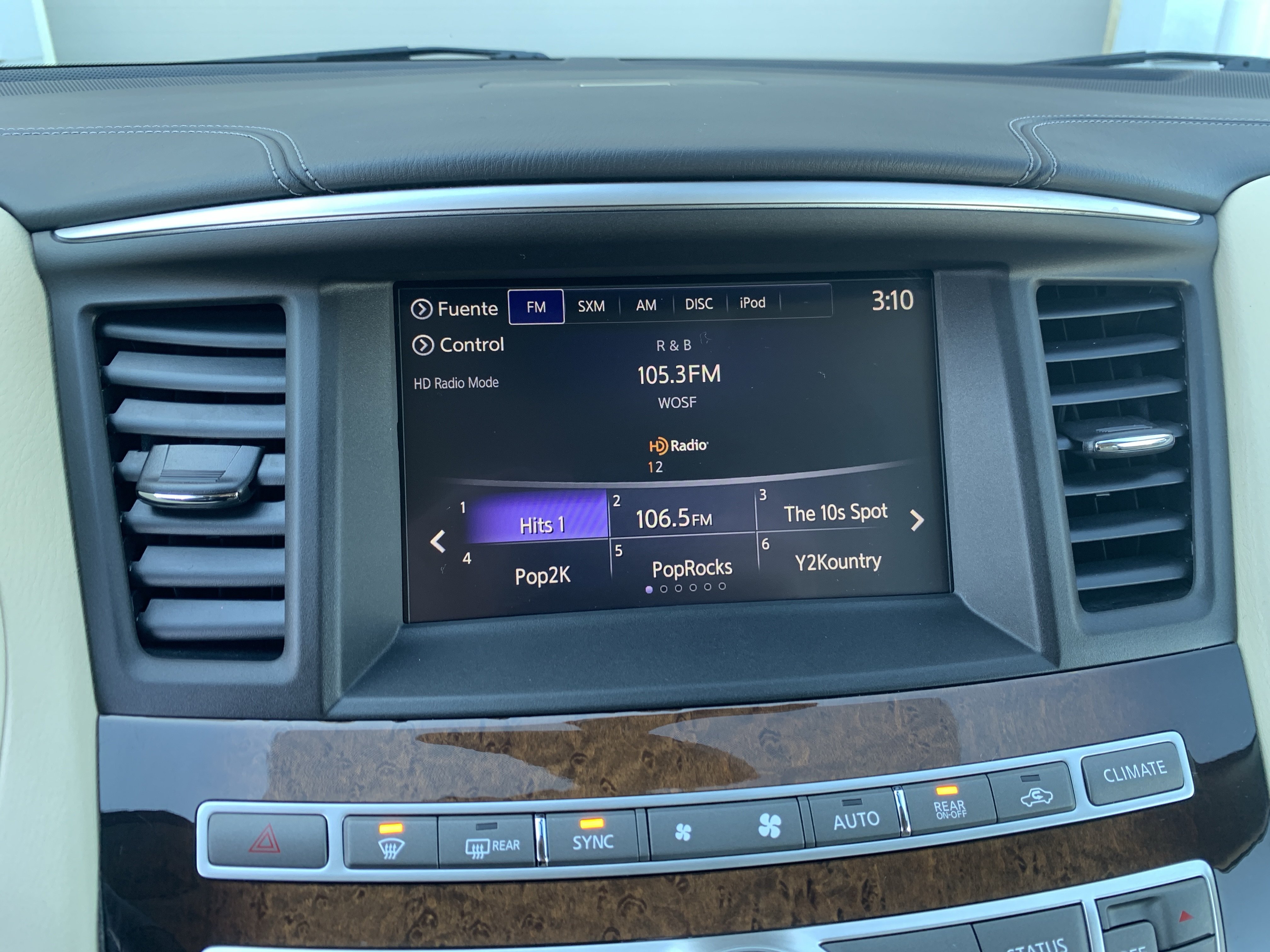 Used 2020 INFINITI QX60 Luxe w/ Sensory Package AWD/4WD image 23