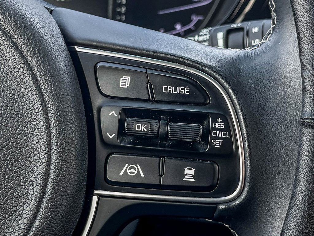 Used 2022 Kia Niro EX Premium image 34