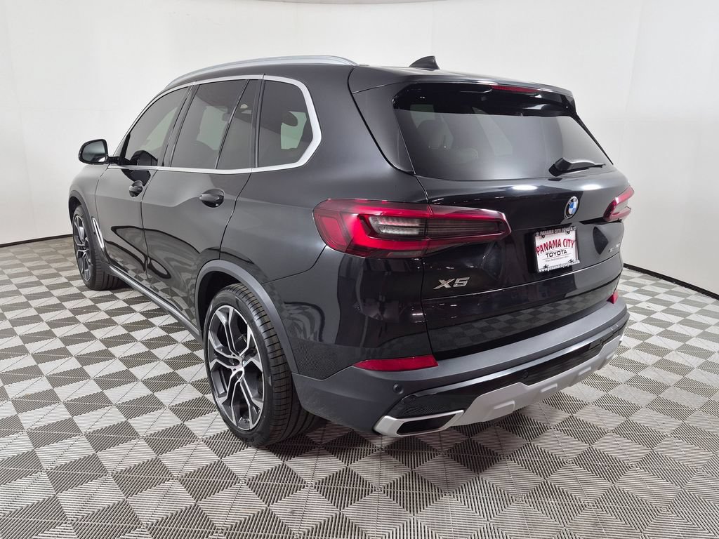 Used 2022 BMW X5 sDrive40i w/ Premium Package RWD image 5