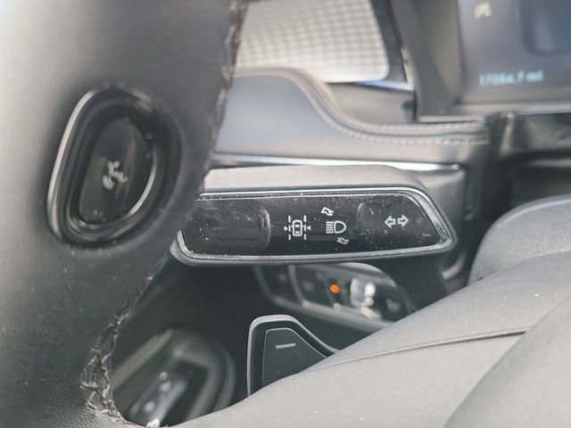 Certified 2024 Lincoln Corsair AWD w/ Equipment Group 101A image 14