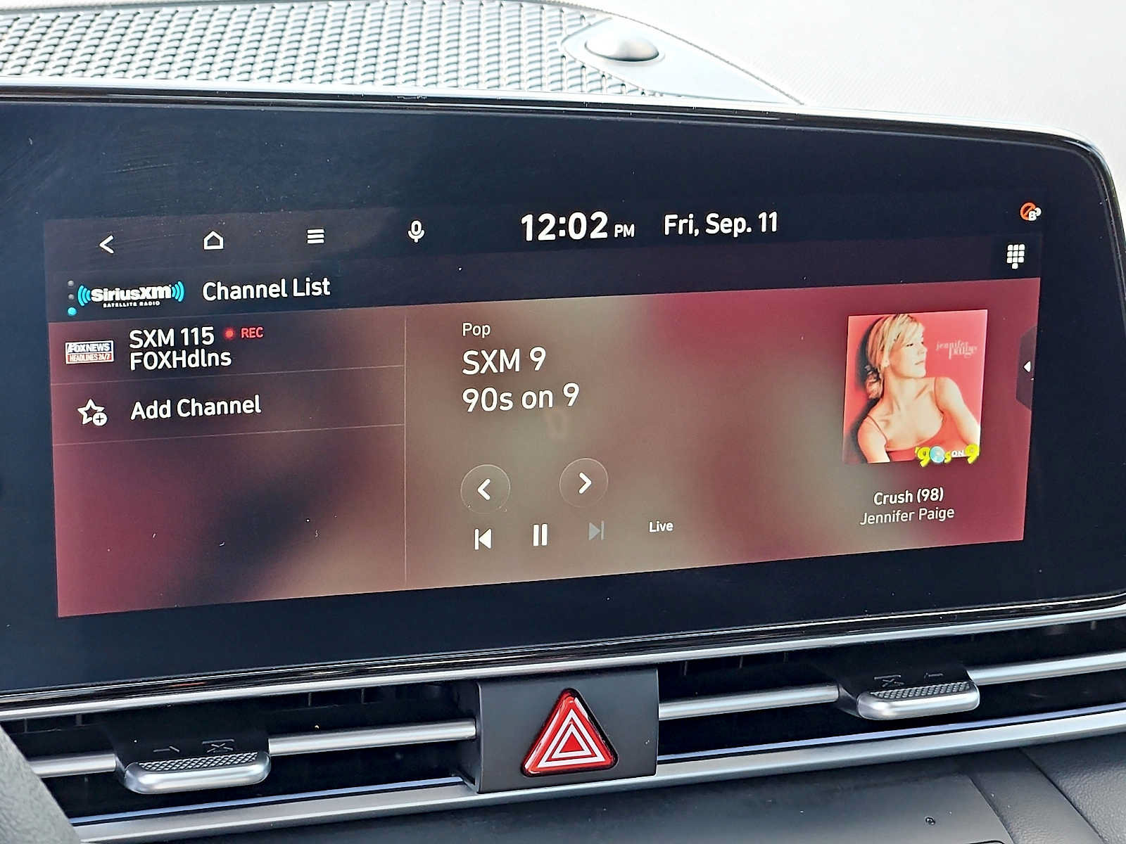 Used 2024 Hyundai Elantra SEL FWD image 17