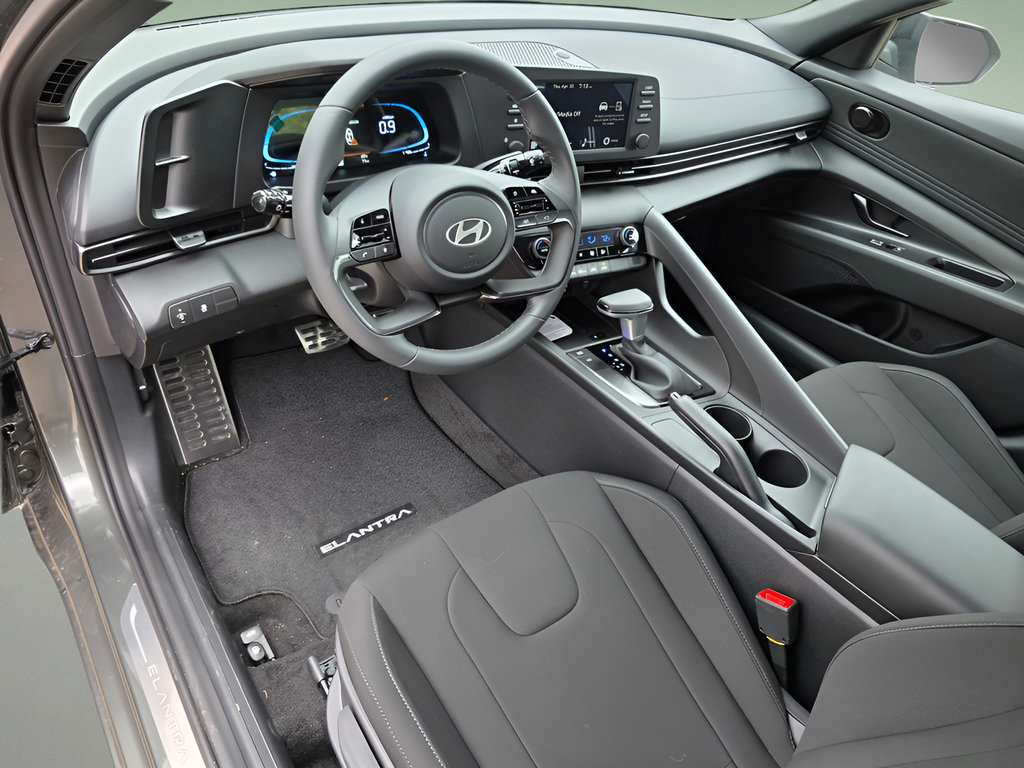 New 2026 Hyundai Elantra Sport FWD image 14