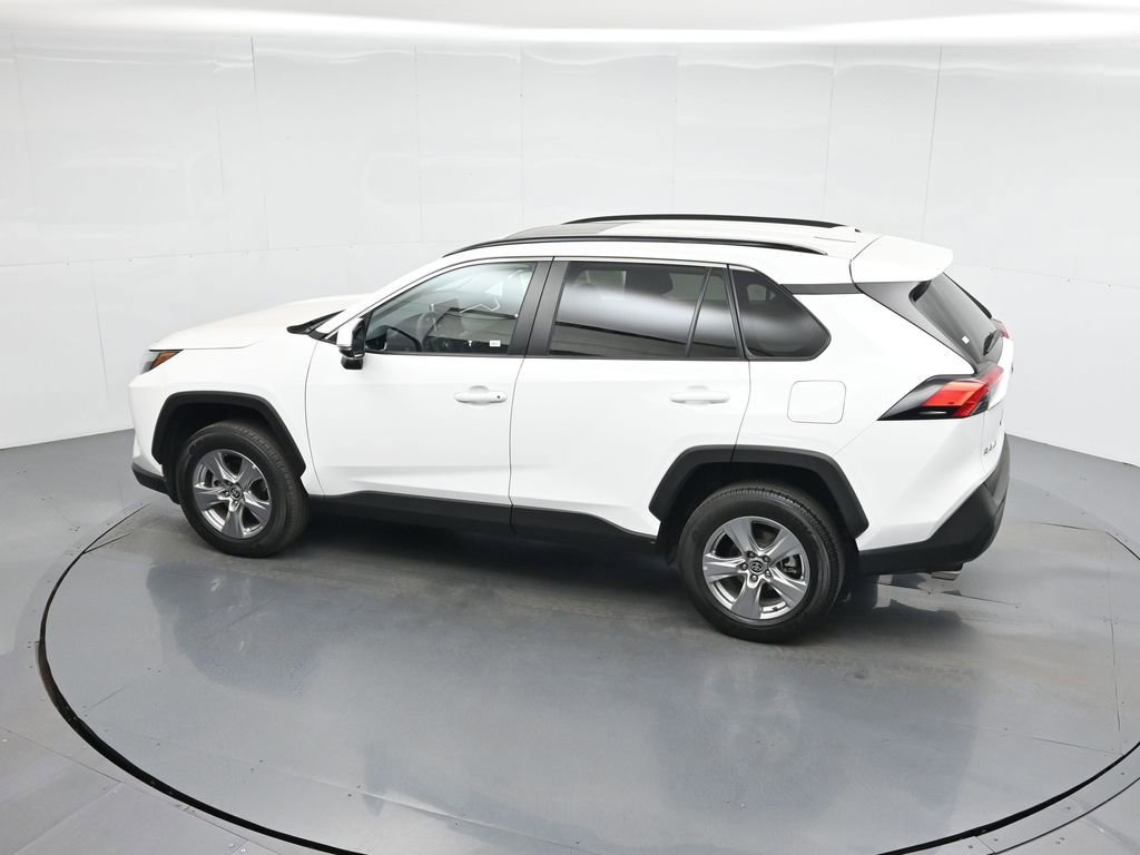 Used 2024 Toyota RAV4 XLE image 43