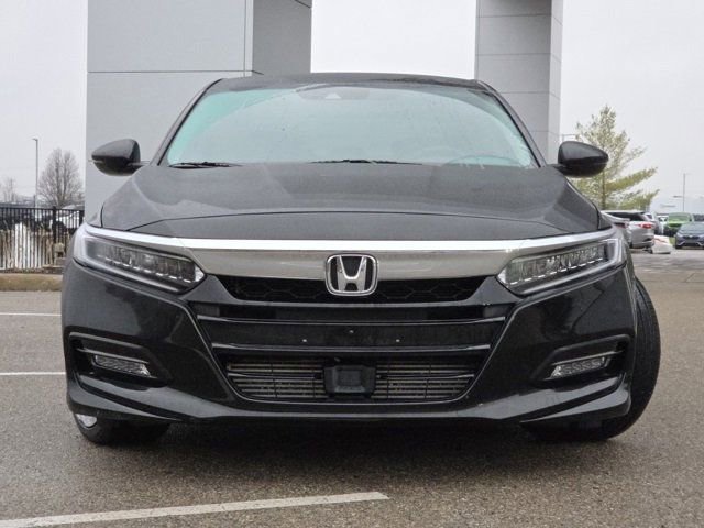 Used 2018 Honda Accord Touring image 3