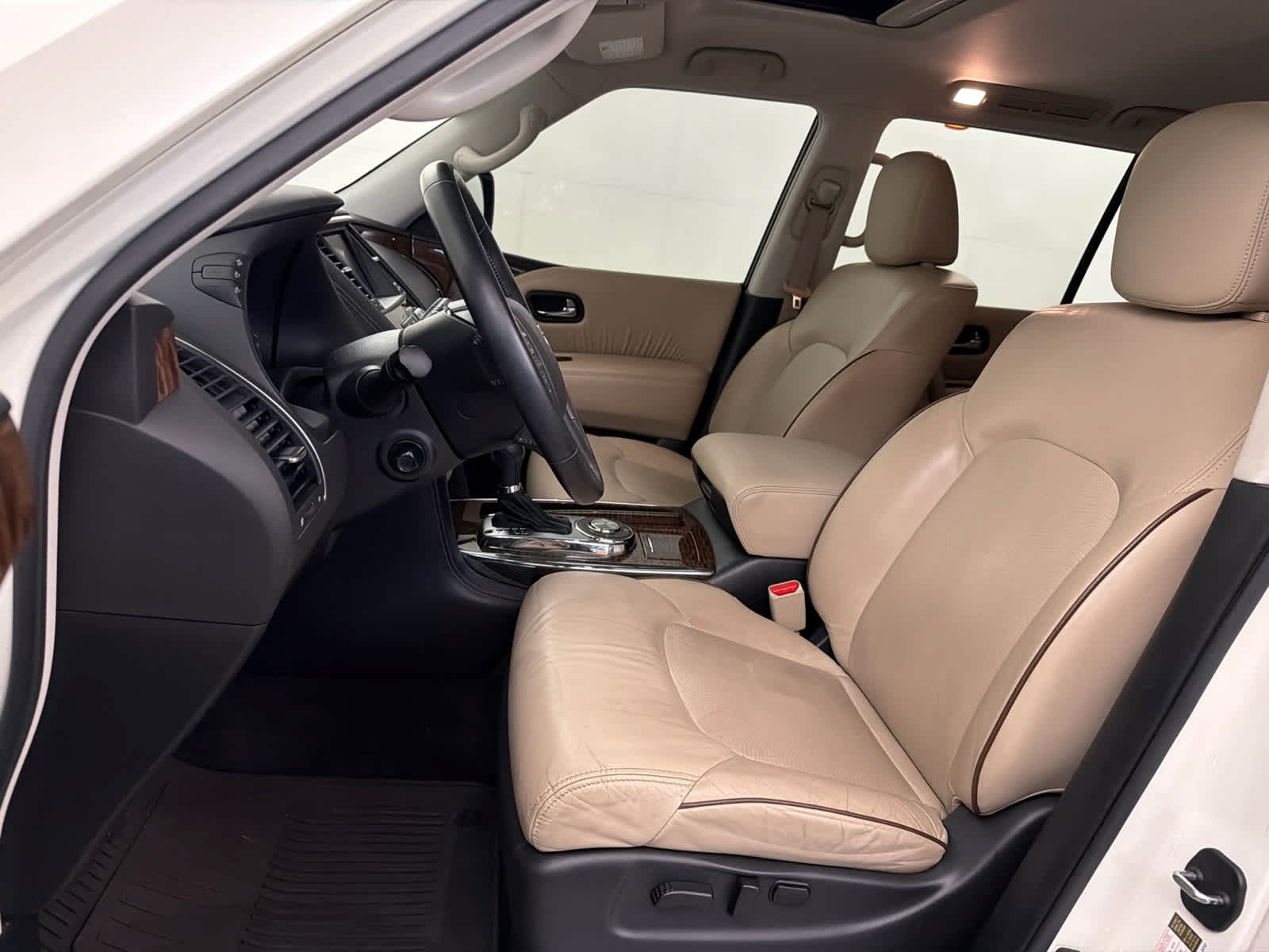 Used 2020 Nissan Armada SL w/ Premium Package RWD image 14