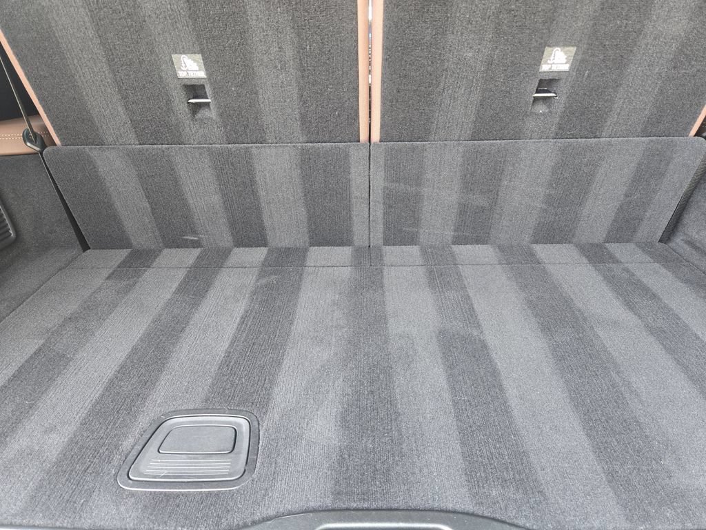 Used 2024 Mercedes-Benz GLS 450 4MATIC image 30