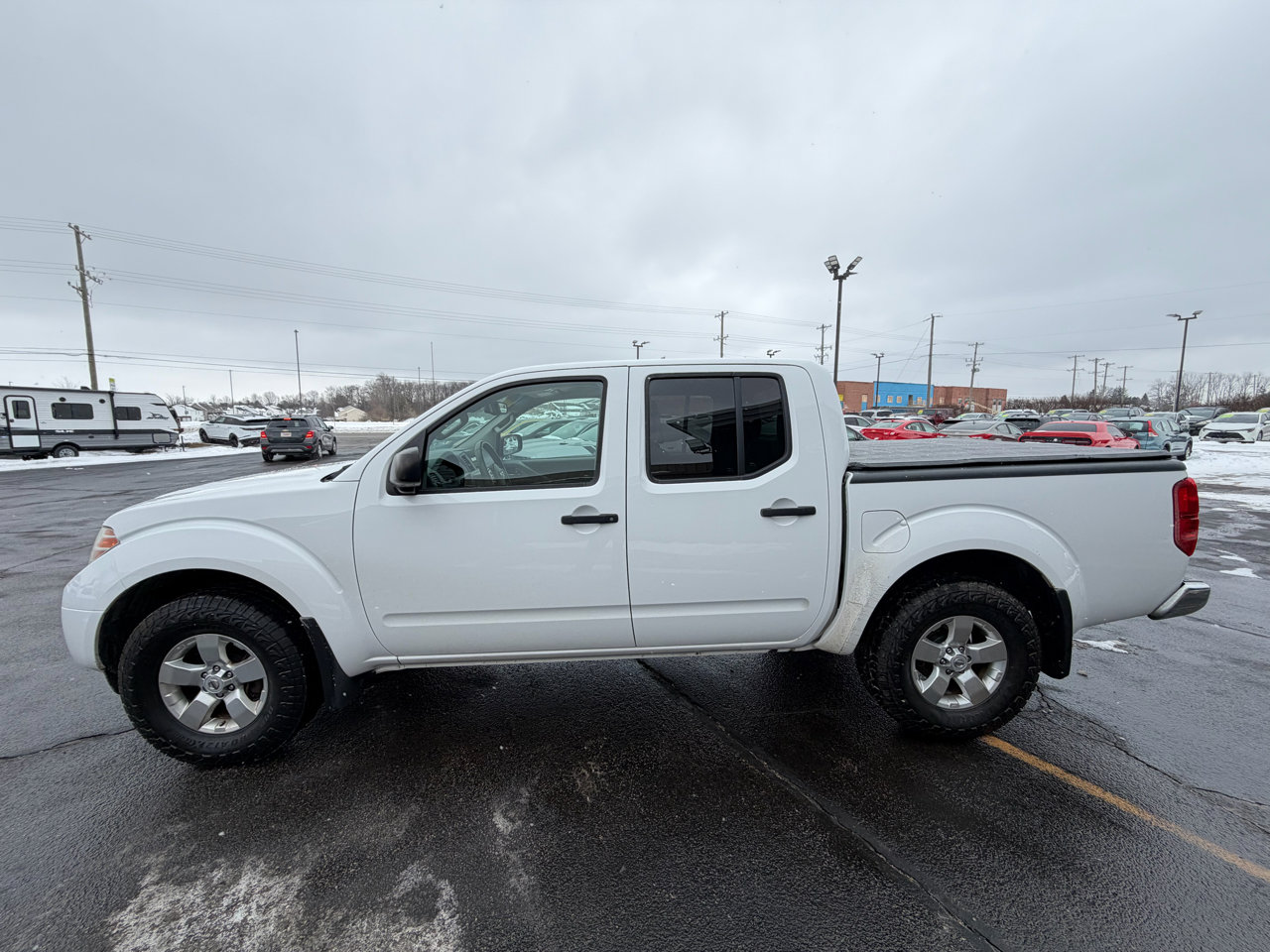Used 2012 Nissan Frontier SV w/ SV Premium Utility Pkg image 6
