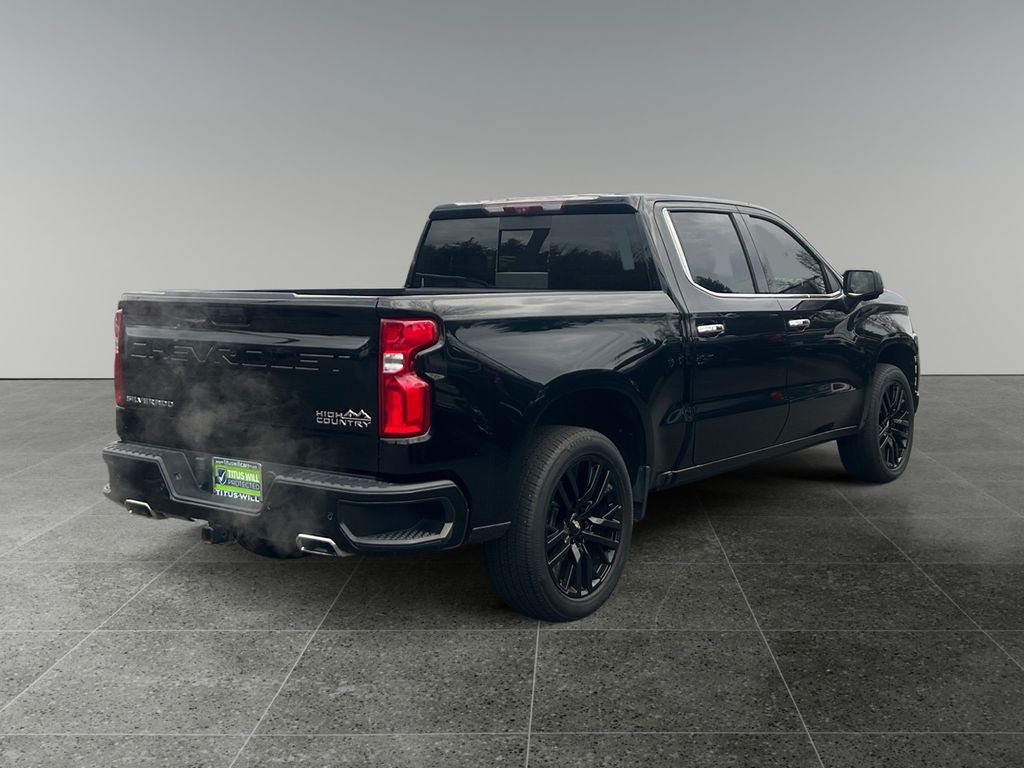 Used 2022 Chevrolet Silverado 1500 High Country w/ Technology Package AWD/4WD image 7