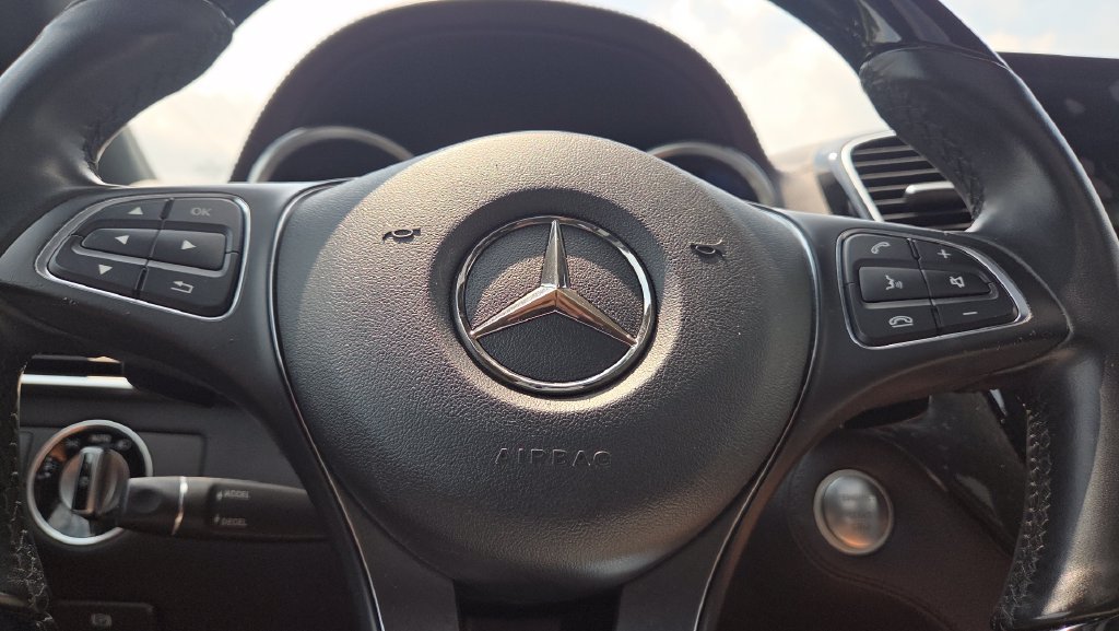 Used 2018 Mercedes-Benz GLE 43 AMG 4MATIC image 18