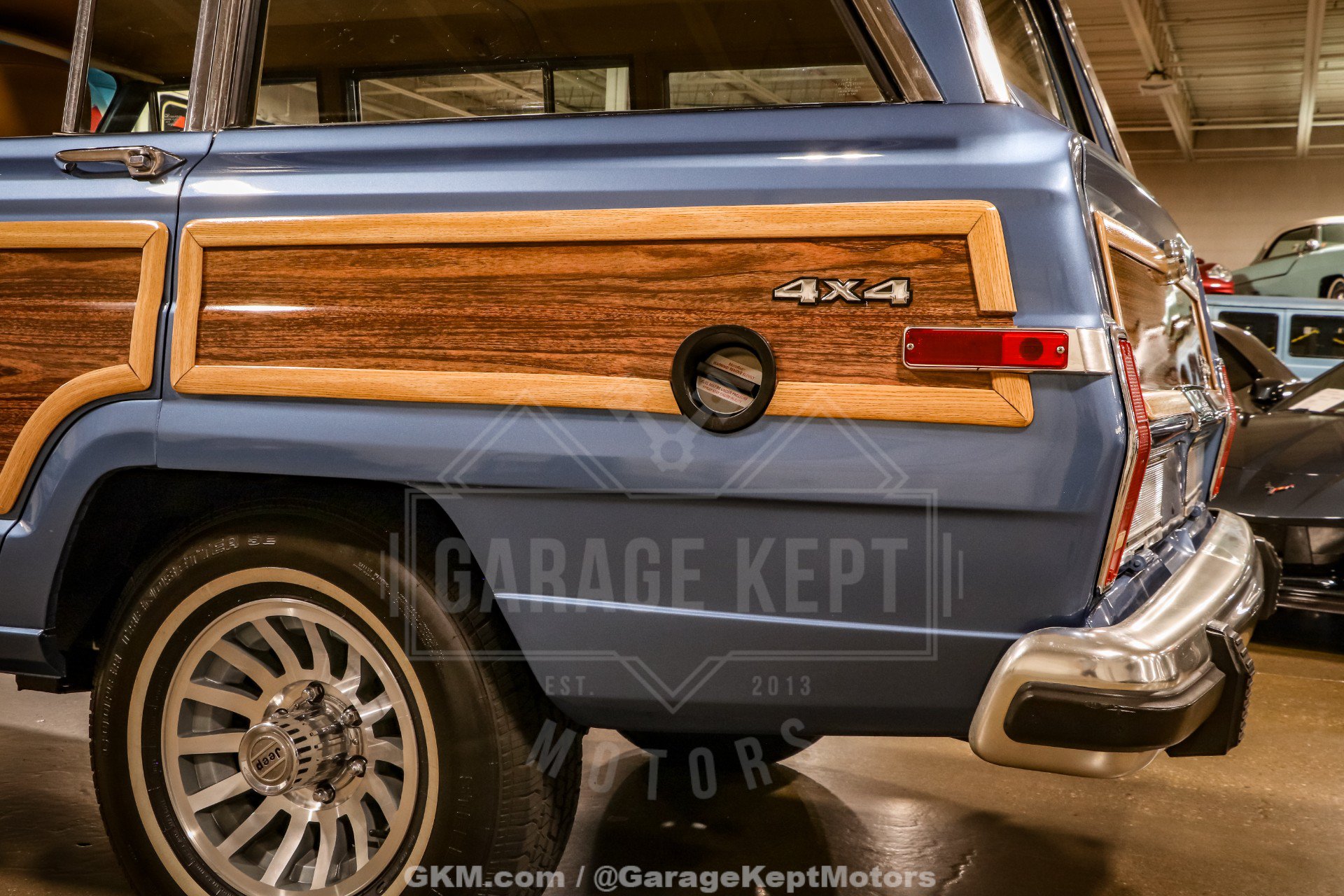 Used 1987 Jeep Grand Wagoneer AWD/4WD image 34