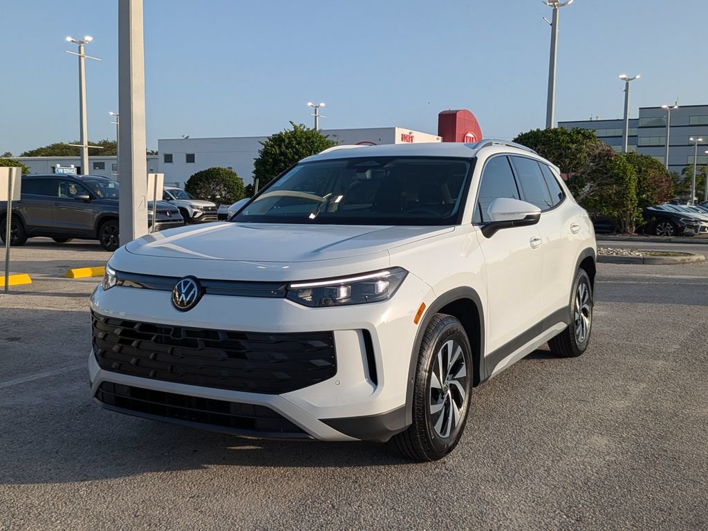 New 2026 Volkswagen Tiguan S FWD image 2
