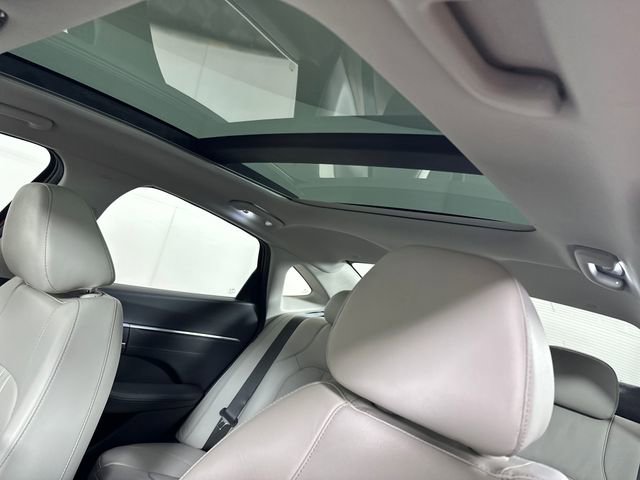 Used 2021 Hyundai Sonata Limited image 12