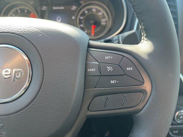 Used 2022 Jeep Cherokee Trailhawk image 31