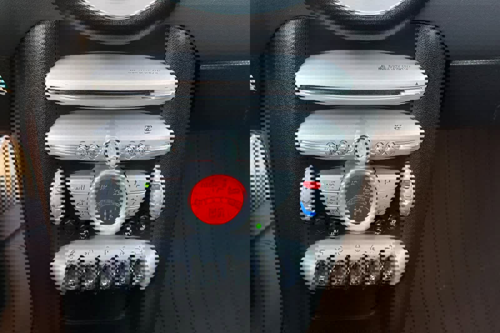 Used 2009 MINI Cooper Clubman S image 21