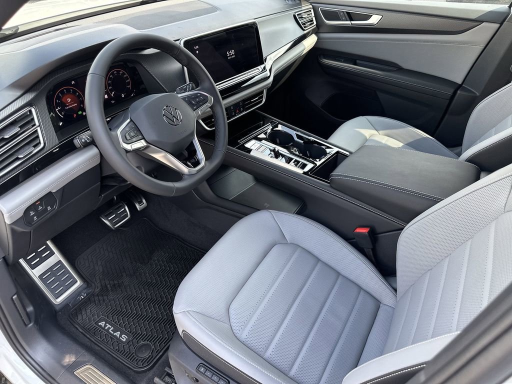 New 2026 Volkswagen Atlas Cross Sport SEL R-Line image 8