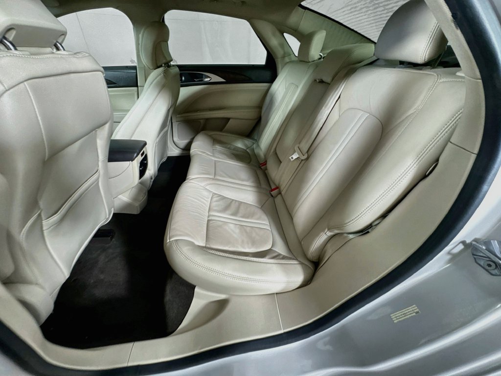 Used 2019 Lincoln MKZ Reserve w/ Reserve Plus Package FWD image 30