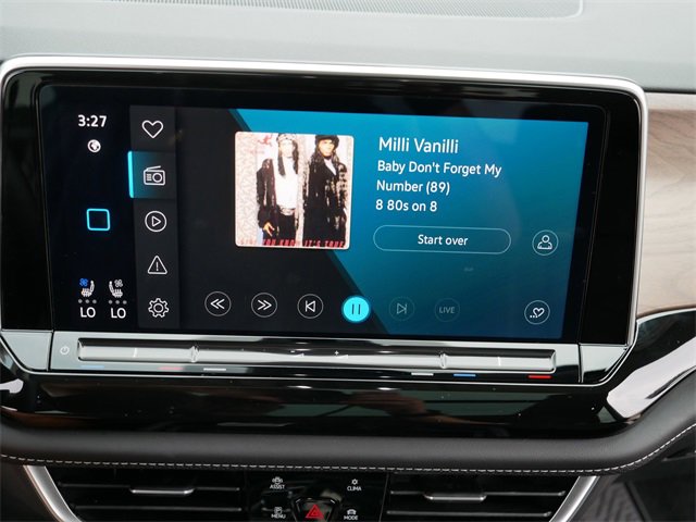 Certified 2025 Volkswagen Atlas SE image 30