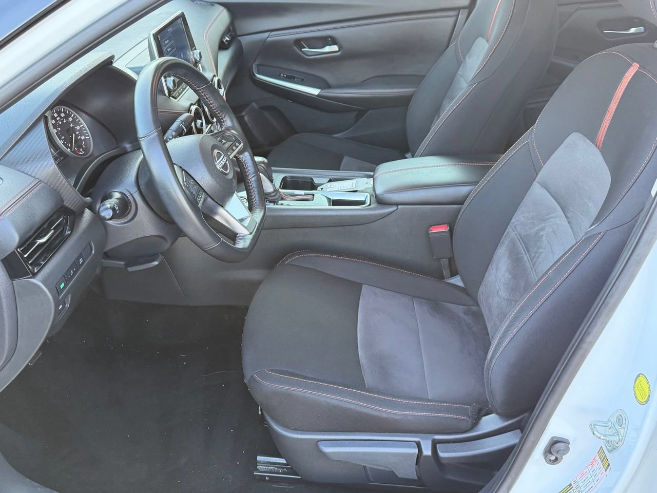 Certified 2024 Nissan Sentra SR FWD image 30