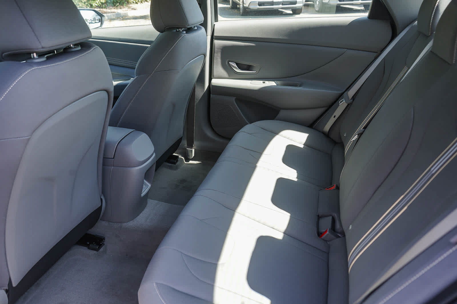 New 2026 Hyundai Elantra Sport FWD image 17