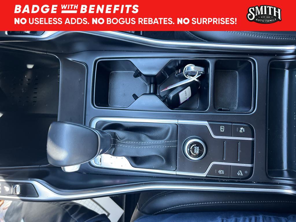 Used 2023 Kia Sorento S image 19